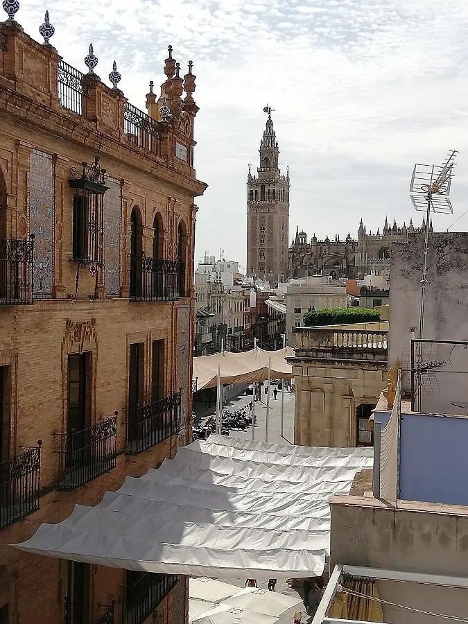 Apartment Duplex And Terrace Overlooking Giralda Seville