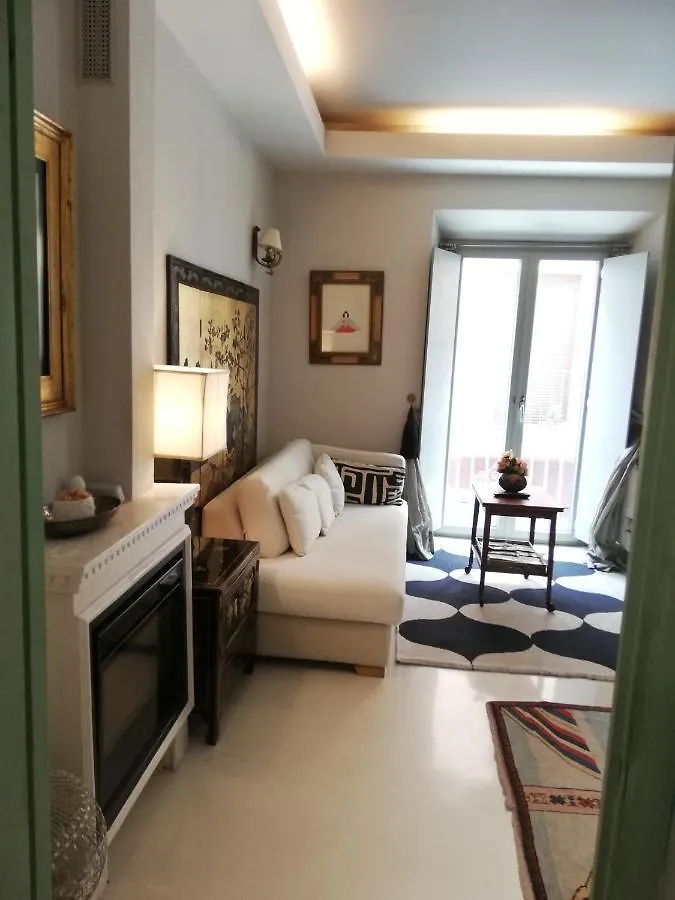 Apartment Duplex And Terrace Overlooking Giralda Seville Spain