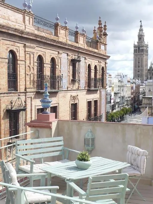 Duplex And Terrace Overlooking Giralda Seville Apartment