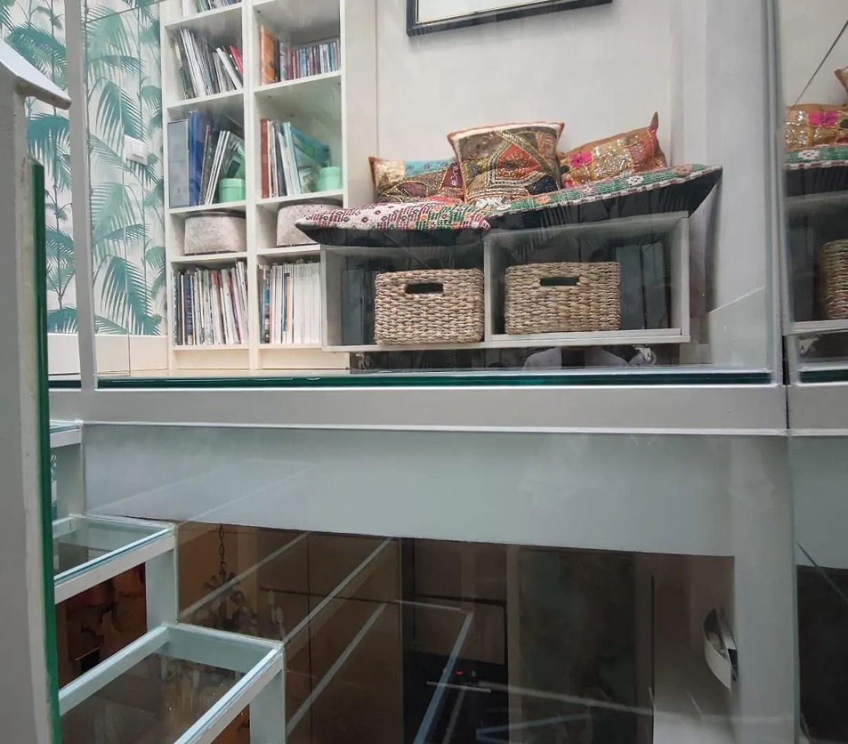 Duplex And Terrace Overlooking Giralda Seville Apartment